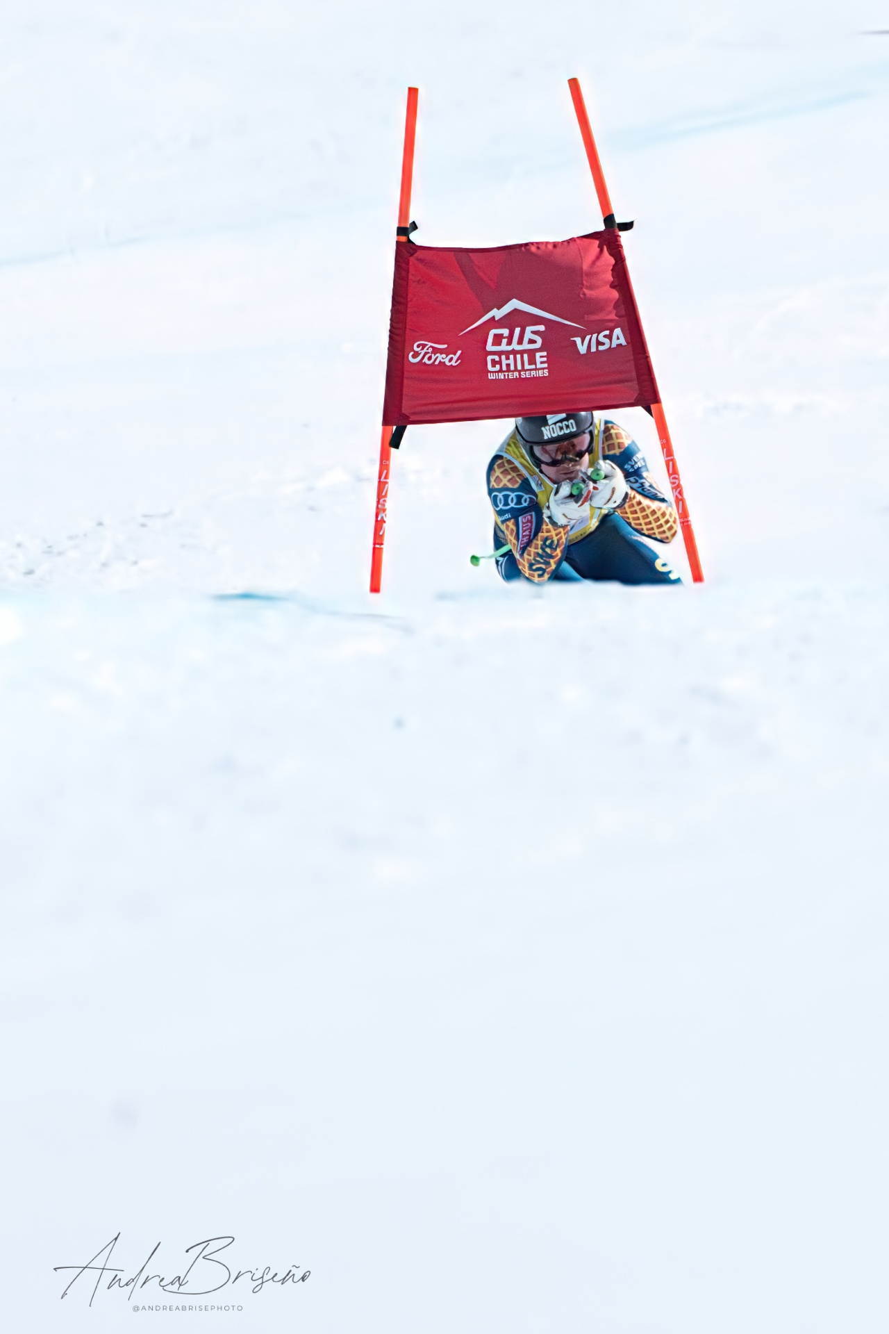 Felix Monsén racing in La Parva